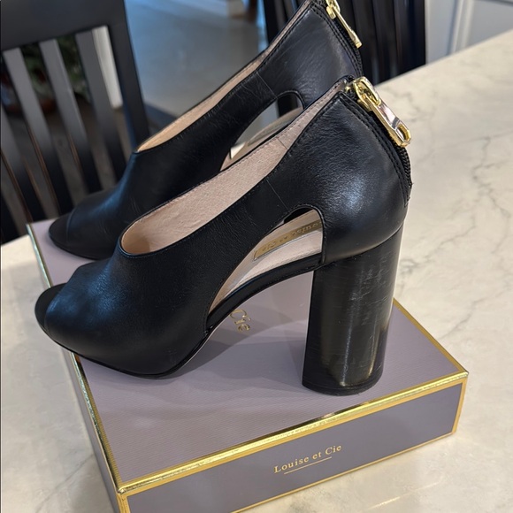 Louise et Cie Black Peep Toe Heels - Picture 2 of 8